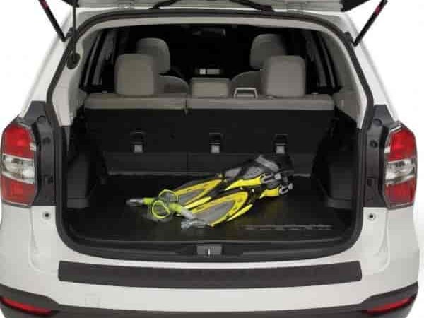 protector para baúl subaru XV
